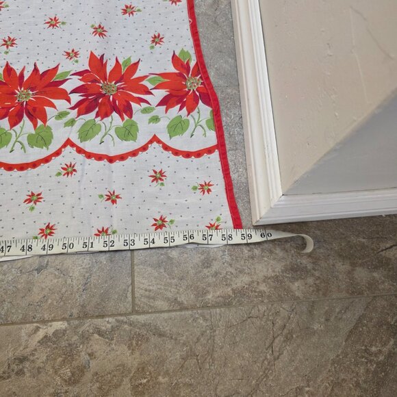 Vintage 50s Cotton Print Tablecloth Christmas poinsettia & Ribbons 63x63" Estate - Picture 7 of 7